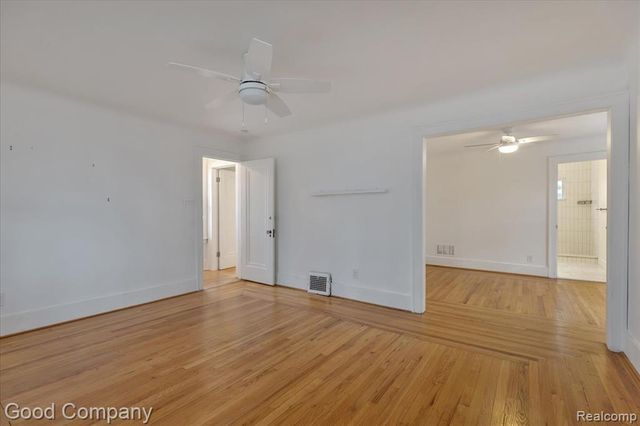 271 E Woodland Street, Ferndale, MI 48220
