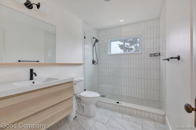 271 E Woodland Street, Ferndale, MI 48220