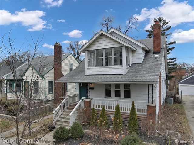 271 E Woodland Street, Ferndale, MI 48220