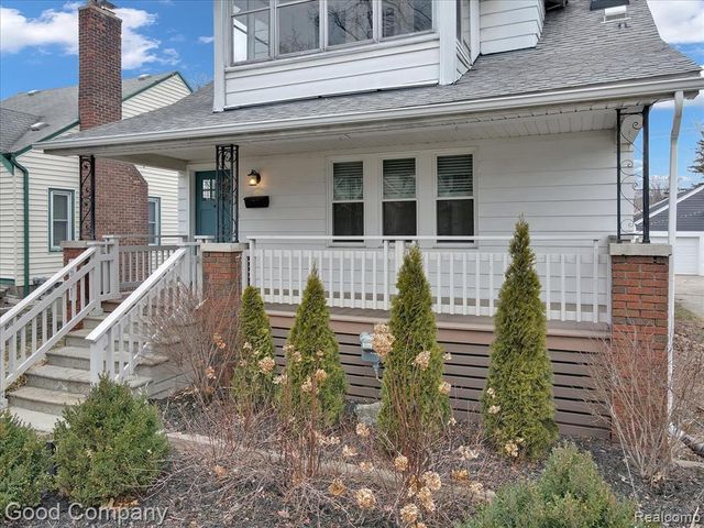 271 E Woodland Street, Ferndale, MI 48220