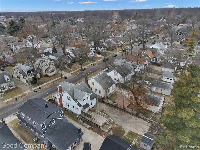 271 E Woodland Street, Ferndale, MI 48220