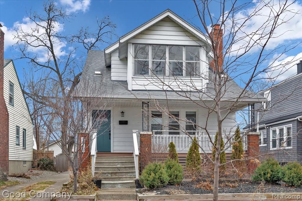271 E Woodland Street, Ferndale, MI 48220