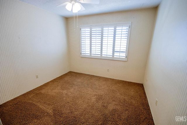 4512 Skye Drive, Bakersfield, CA 93308