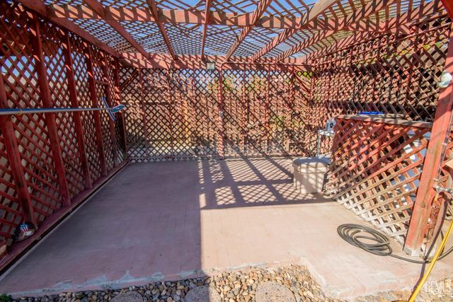 4512 Skye Drive, Bakersfield, CA 93308