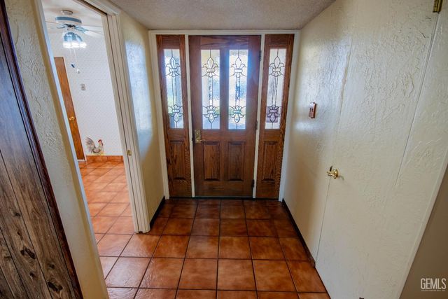 4512 Skye Drive, Bakersfield, CA 93308