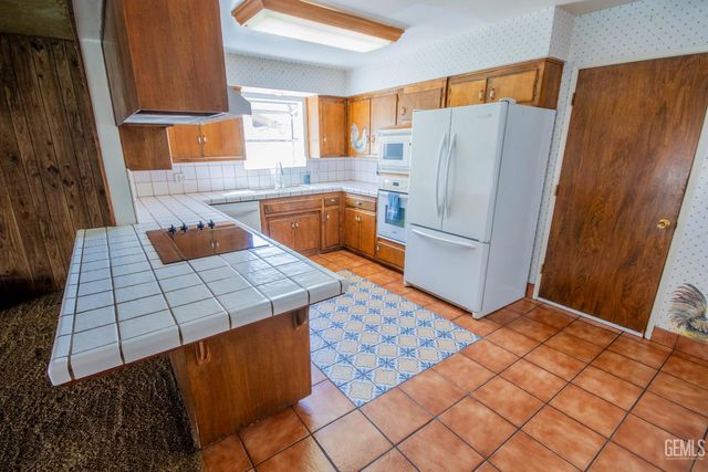 4512 Skye Drive, Bakersfield, CA 93308