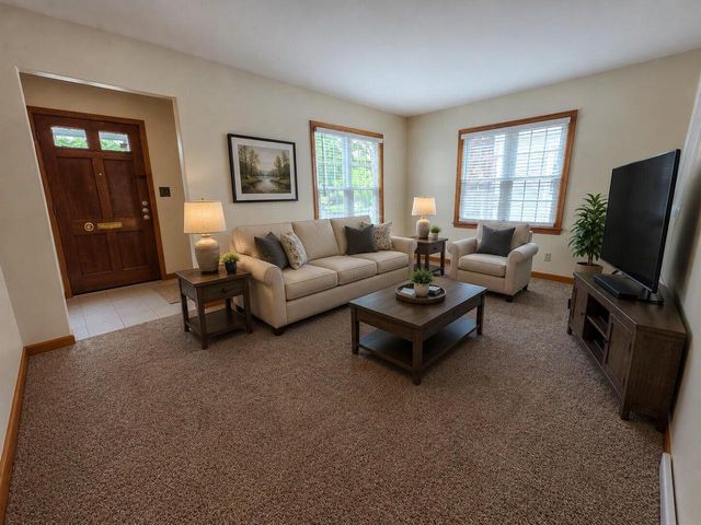 3265 S Burrell STREET, Milwaukee, WI 53207