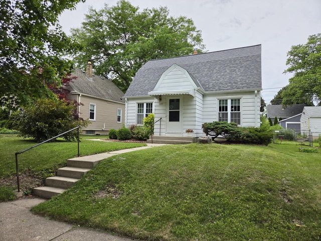 3265 S Burrell STREET, Milwaukee, WI 53207