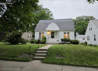 3265 S Burrell STREET, Milwaukee, WI 53207