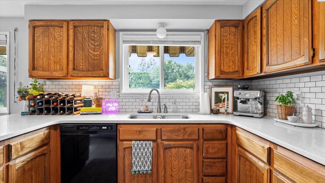 1947 Sheridan Pl., Richland, WA 99352