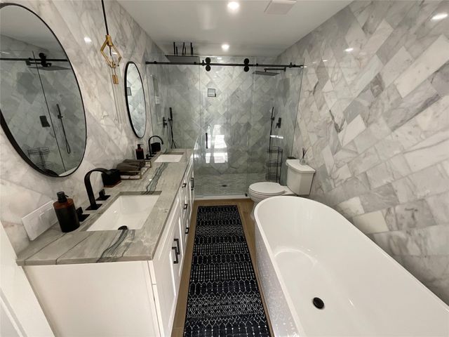 3000 Jasmine Terrace, Delray Beach, FL 33483