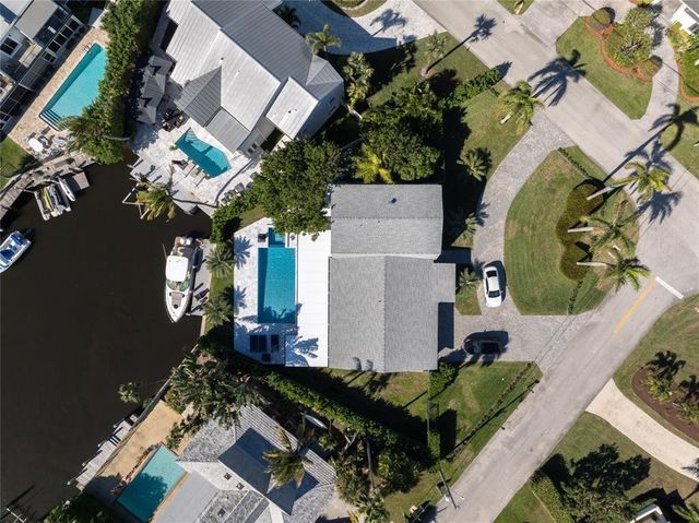 3000 Jasmine Terrace, Delray Beach, FL 33483