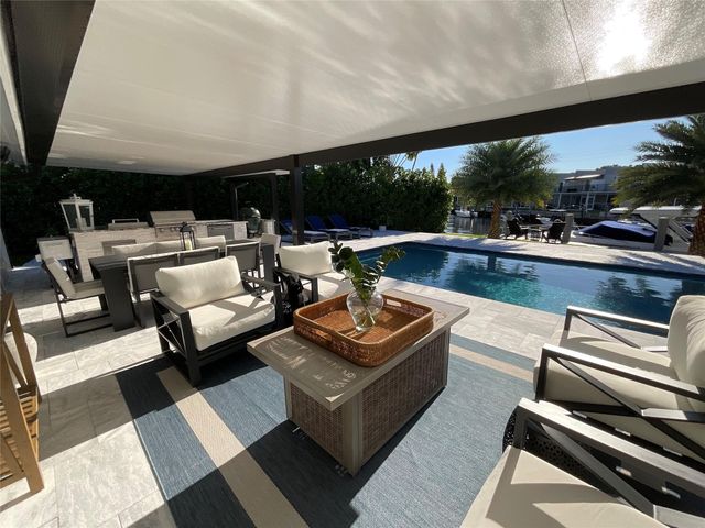 3000 Jasmine Terrace, Delray Beach, FL 33483