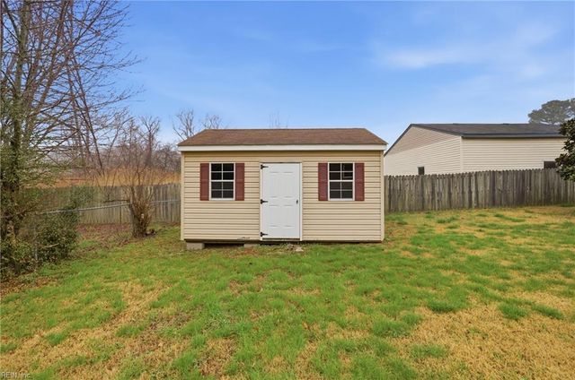 3736 Concord DR, Suffolk, VA 23435