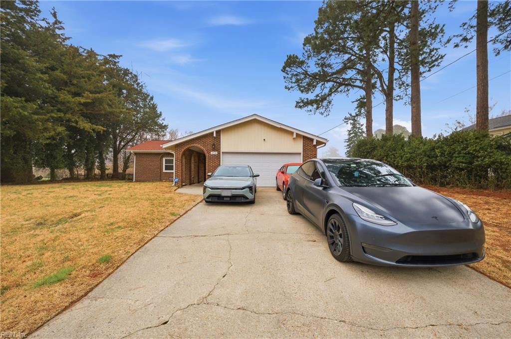 3736 Concord DR, Suffolk, VA 23435