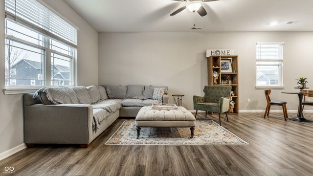 2657 Lamar Drive, Whitestown, IN 46075