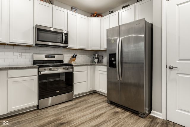 2657 Lamar Drive, Whitestown, IN 46075