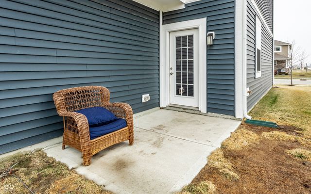 2657 Lamar Drive, Whitestown, IN 46075