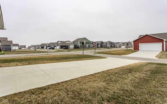 2657 Lamar Drive, Whitestown, IN 46075