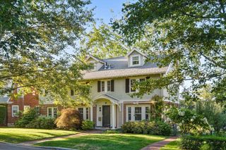 16 Fairmont Street, Belmont, MA 02478