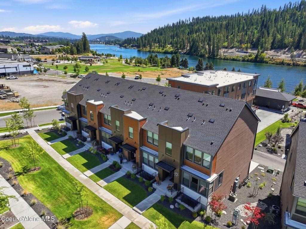 2616 W LUMBER LN, Coeur d'Alene, ID 83814 photo 3