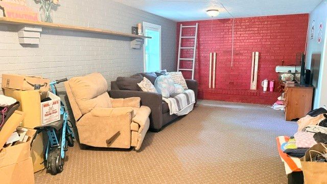 156 Dewey Avenue, Urbana, OH 43078