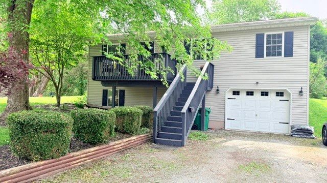 156 Dewey Avenue, Urbana, OH 43078