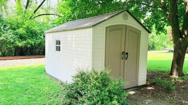 156 Dewey Avenue, Urbana, OH 43078