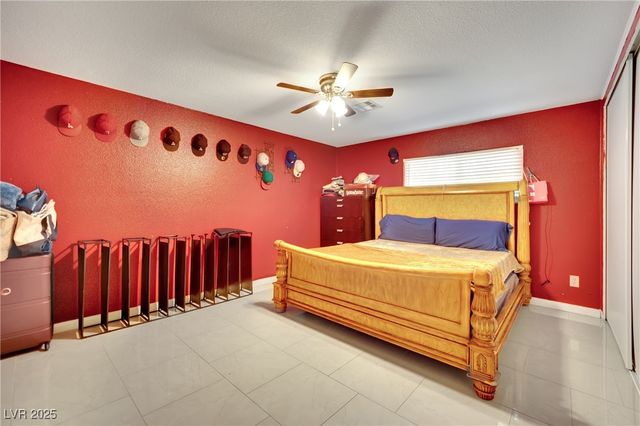 5807 Madre Mesa Drive, Las Vegas, NV 89108