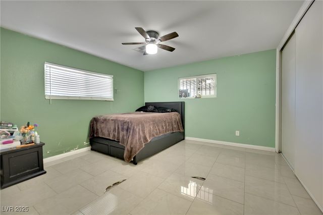 5807 Madre Mesa Drive, Las Vegas, NV 89108