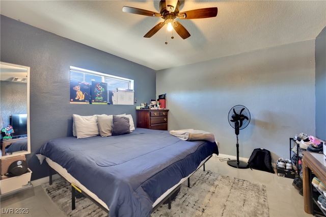 5807 Madre Mesa Drive, Las Vegas, NV 89108