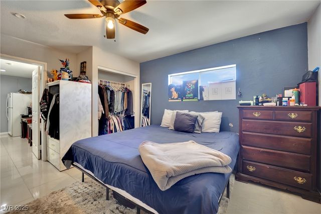 5807 Madre Mesa Drive, Las Vegas, NV 89108