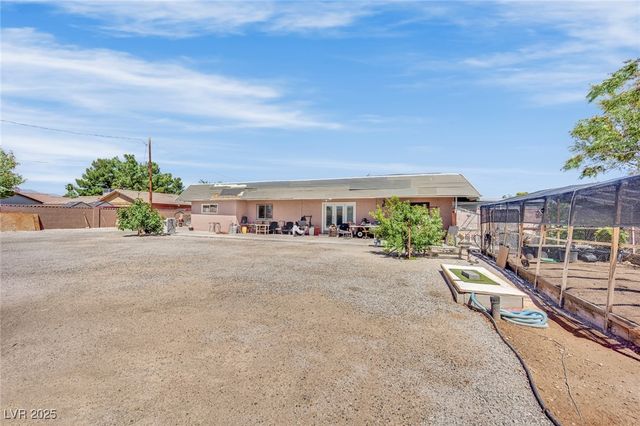 5807 Madre Mesa Drive, Las Vegas, NV 89108