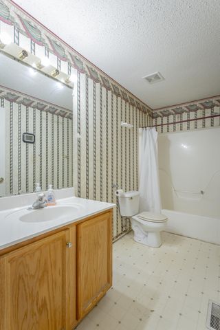 1097 Harvest Knoll Lane, Soddy Daisy, TN 37379