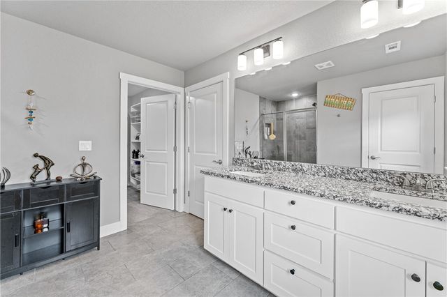 705 W Jillian Street, Siloam Springs, AR 72761