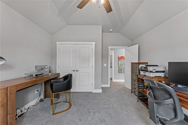 705 W Jillian Street, Siloam Springs, AR 72761