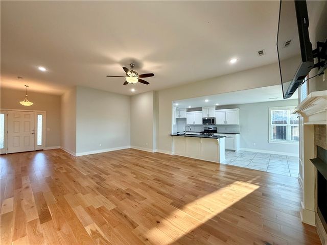 3692 Avon Avenue, Springdale, AR 72764