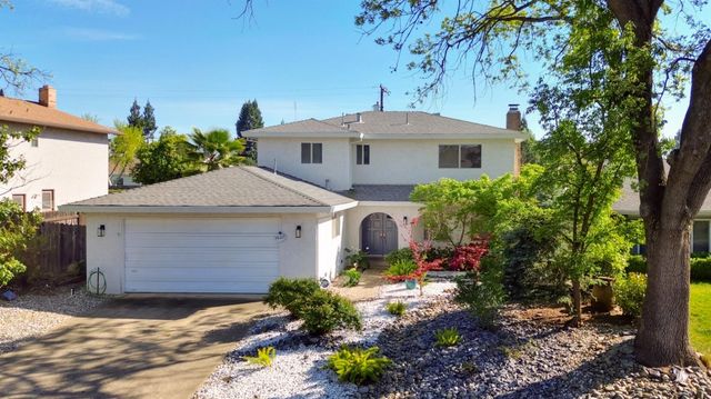 1027 Charleston Cir, Roseville, CA 95661