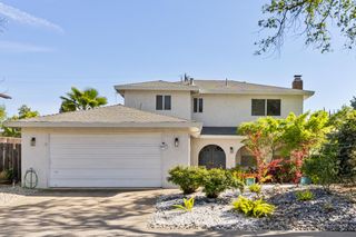 1027 Charleston Cir, Roseville, CA 95661