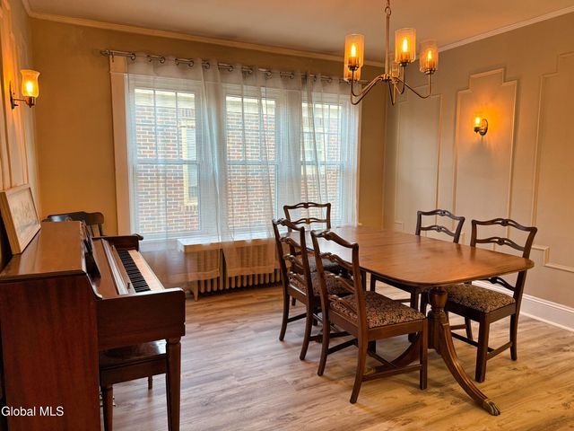 81 Edgecomb Street, Albany, NY 12209