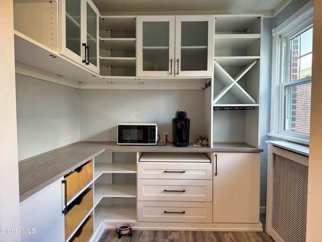 81 Edgecomb Street, Albany, NY 12209