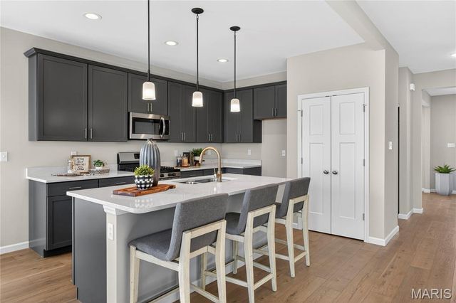 101 River Wind Drive, St Charles, MO 63301
