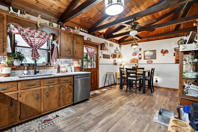 147 Napier Rd, Hohenwald, TN 38462