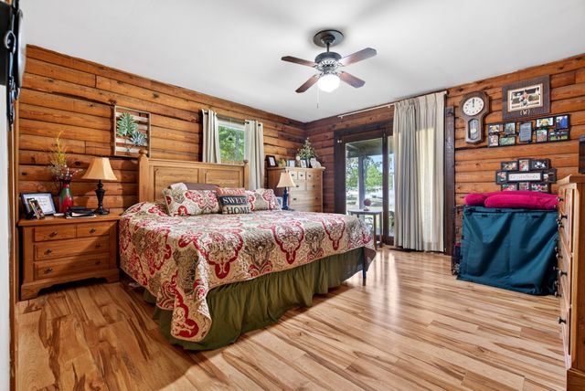 147 Napier Rd, Hohenwald, TN 38462