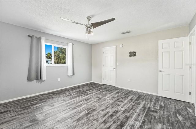 21023 DELAKE AVENUE, Port Charlotte, FL 33954