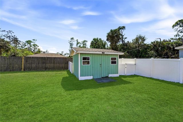 21023 DELAKE AVENUE, Port Charlotte, FL 33954