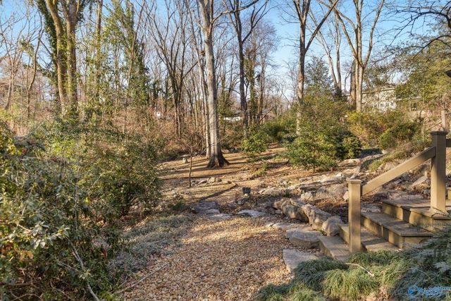 2102 Woodcliff Road, Huntsville, AL 35801