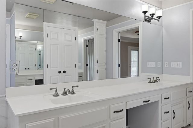 4737 Hemlock Circle, Oklahoma City, OK 73162