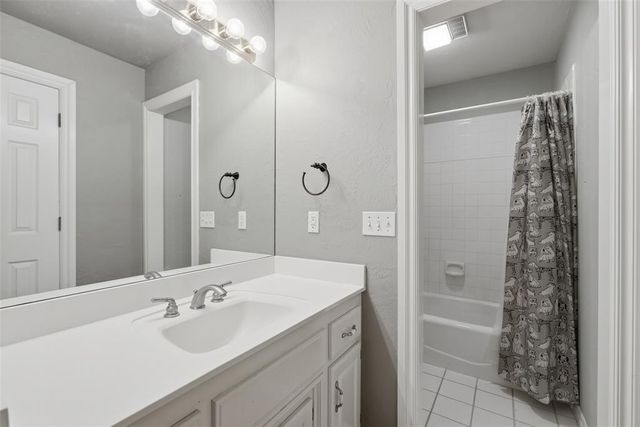 4737 Hemlock Circle, Oklahoma City, OK 73162