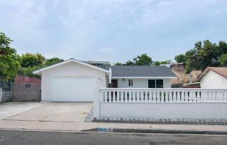 5835 Division St, San Diego, CA 92114